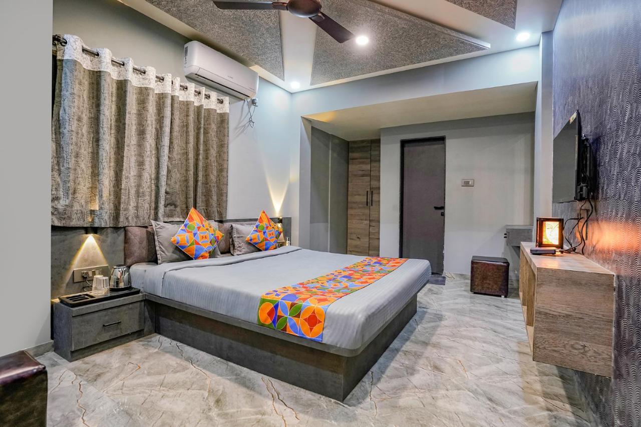 Fabhotel Viva House - Talegaon Talegaon Dabhade Esterno foto